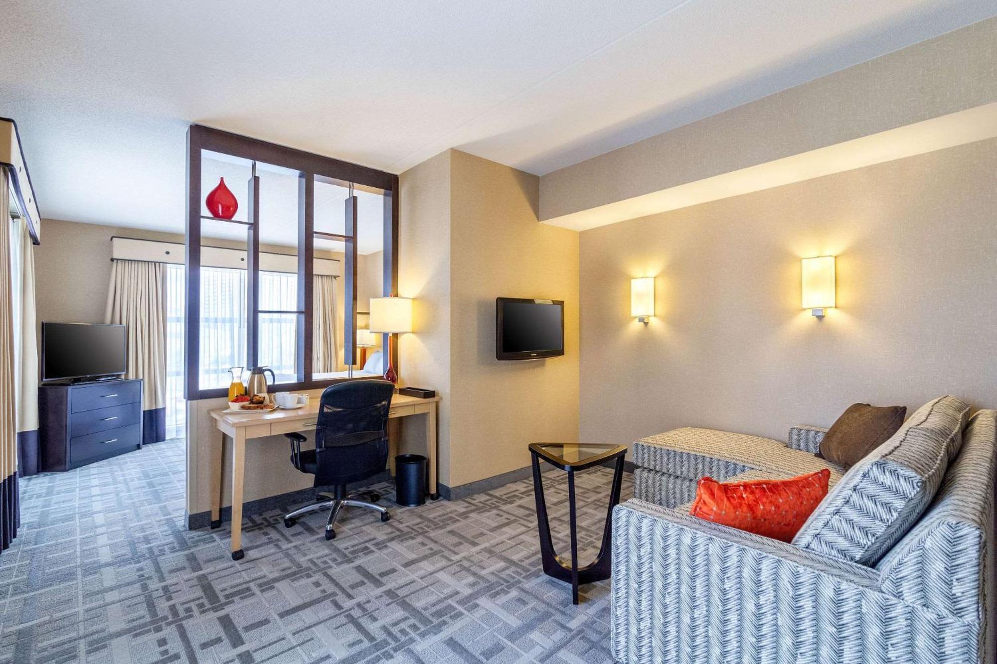 Cambria Hotel Pittsburgh - Downtown Exterior photo